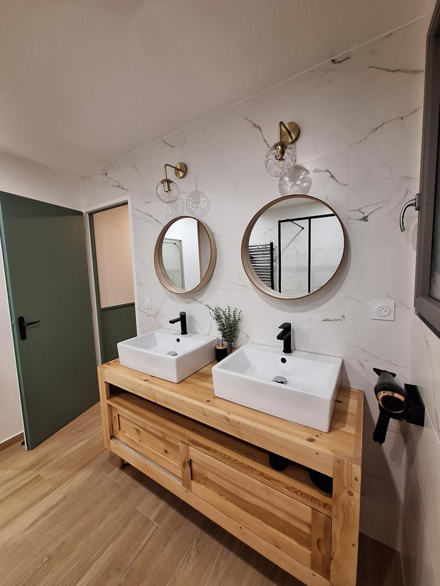 Boemia - Appartement Cosy Au Coeur Des Montagnes Saint-Jean-de-Maurienne Eksteriør billede